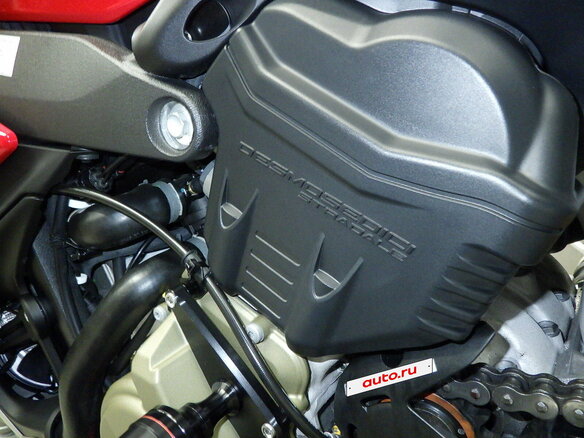 2020 Ducati Streetfighter V4, красный, 1745000 рублей - вид 23