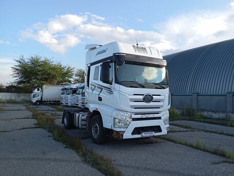 2023 FAW J7, белый, 3125000 рублей, вид 2