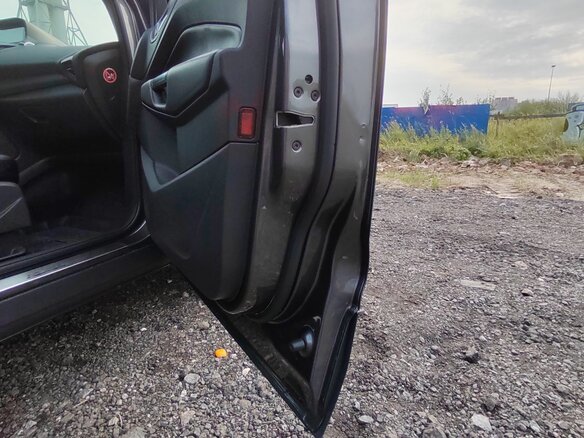 2015 Ford Kuga II, серый, 1055000 рублей - вид 32