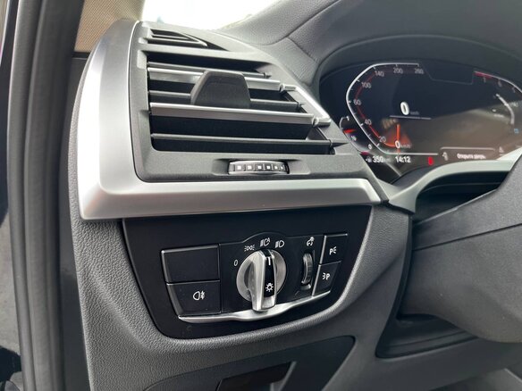 2021 BMW X3 30i xDrive III (G01) Рестайлинг, чёрный - вид 26