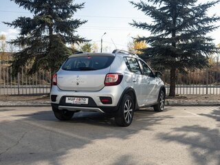 2016 Renault Sandero Stepway II, серый, 905000 рублей, вид 4