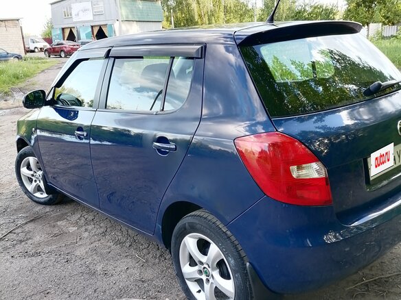 2012 Skoda Fabia II Рестайлинг, синий, 495000 рублей - вид 6