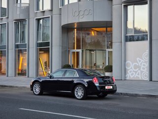 2012 Chrysler 300C II, синий, 2190000 рублей, вид 5