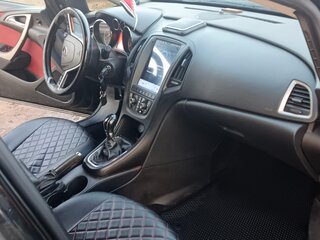 2012 Opel Astra J, чёрный, 545000 рублей, вид 5