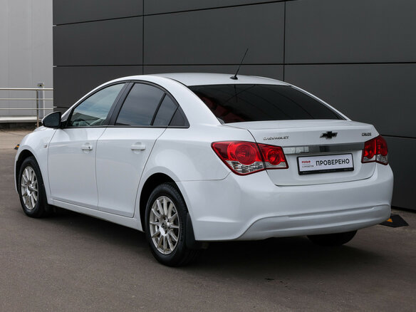 2013 Chevrolet Cruze I Рестайлинг, белый - вид 6