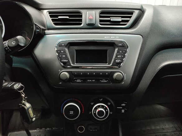 2012 Kia Rio 4-speed III, серый, 897000 рублей - вид 11