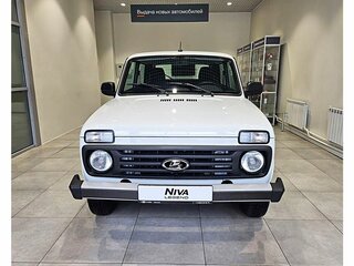 2026 Lada (ВАЗ) Niva Legend I Рестайлинг, белый, 1241700 рублей, вид 2