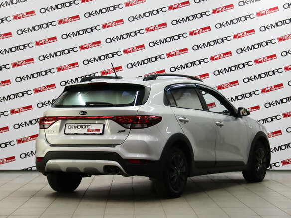 2018 Kia Rio X-Line IV, серебристый, 1180170 рублей - вид 3