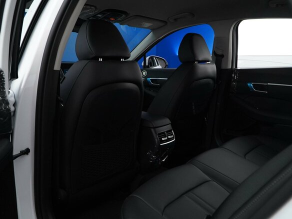 2026 Hyundai Sonata VIII (DN8) Рестайлинг, белый, 4399074 рублей - вид 10