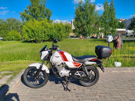 2017 Bajaj V 150, белый, 115000 рублей, вид 3