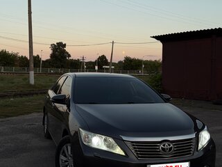 2012 Toyota Camry VII (XV50), серый, 1200000 рублей, вид 1