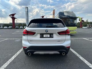 2022 BMW X1 Long 20Li sDrive II (F48) Рестайлинг, белый, 2230000 рублей, вид 5