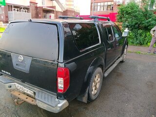 2008 Nissan Navara (Frontier) III (D40), чёрный, 700000 рублей, вид 5