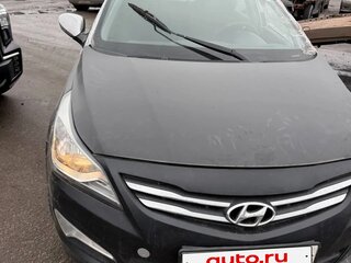2016 Hyundai Solaris I Рестайлинг, серебристый, 390000 рублей, вид 1