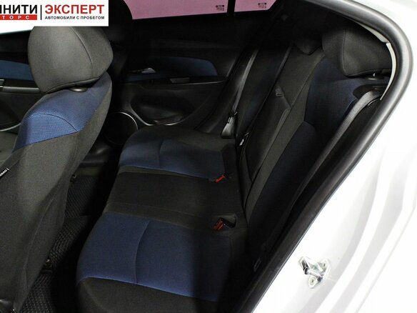 2012 Chevrolet Cruze I, белый, 695000 рублей - вид 15