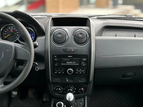 2017 Renault Duster I Рестайлинг, серебристый, 869000 рублей - вид 14