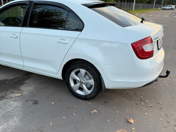 2014 Skoda Rapid I, белый, 650000 рублей - вид 6