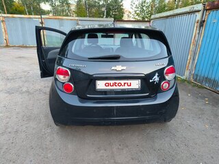 2014 Chevrolet Aveo II, чёрный, 680000 рублей, вид 4