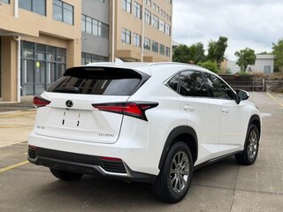 2021 Lexus NX 200 I Рестайлинг, белый, 2669000 рублей, вид 4