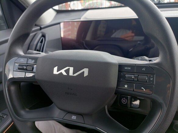 2025 Kia EV5 64.2 kWh, серый, 3000000 рублей - вид 24