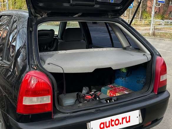 2005 Volkswagen Pointer, чёрный, 200000 рублей - вид 7