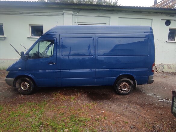 2017 Mercedes-Benz Sprinter Classic, синий, 1300000 рублей - вид 1