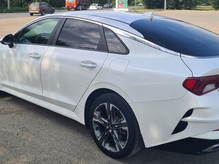 2020 Kia K5 III, белый, 1890000 рублей, вид 4