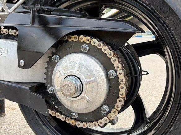 1999 Honda VFR 800, жёлтый - вид 17