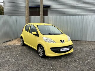 2008 Peugeot 107 I, жёлтый, 370000 рублей, вид 5