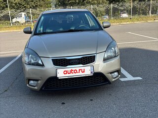 2011 Kia Rio II Рестайлинг, бежевый, 470000 рублей, вид 1