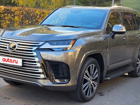 2022 Lexus LX 600 IV, серый, 15000000 рублей - вид 2
