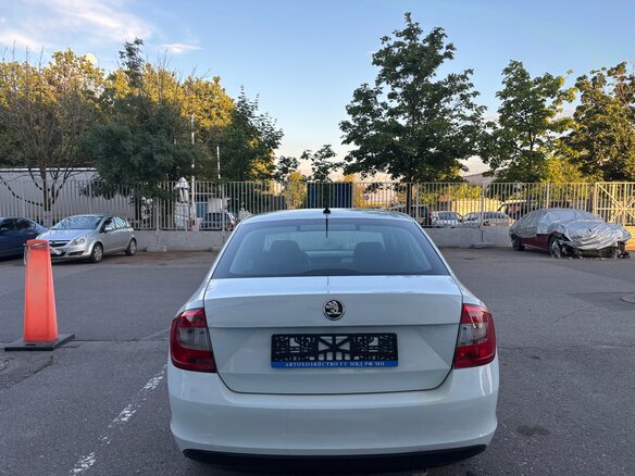 2016 Skoda Rapid I, белый - вид 3