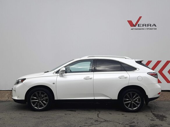 2013 Lexus RX 350 III Рестайлинг, белый, 2190000 рублей - вид 1