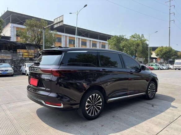 2022 Wuling Victory, фиолетовый, 1290000 рублей - вид 3