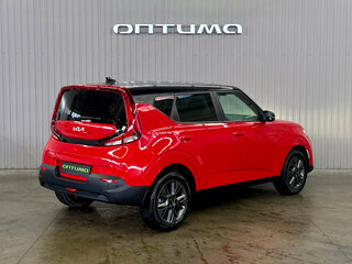 2021 Kia Soul III, красный, 1997000 рублей, вид 5