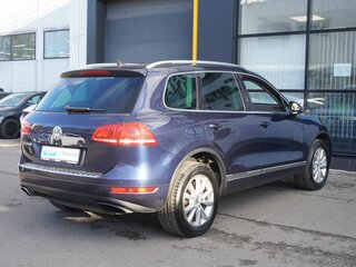 2013 Volkswagen Touareg II, синий, 1685000 рублей, вид 5