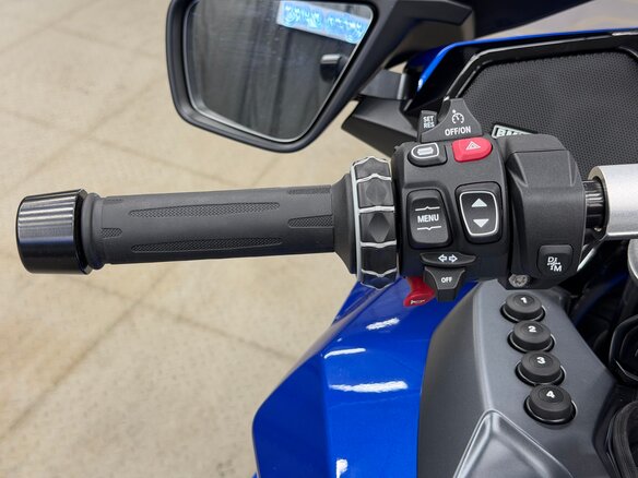 2026 BMW R 1300 RT, синий, 3600000 рублей - вид 22