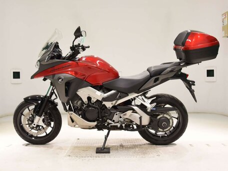 2015 Honda VFR 800X (Crossrunner), красный, 795000 рублей, вид 1