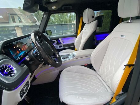 2026 Mercedes-Benz G-Класс AMG 63 AMG II (W465) Рестайлинг, чёрный, 32999000 рублей, вид 3