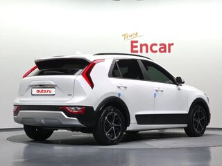 2023 Kia Niro II, белый, 1750000 рублей, вид 2