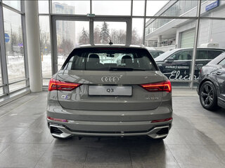 2026 Audi Q3 35 TFSI II (F3), серый, 5295000 рублей, вид 5