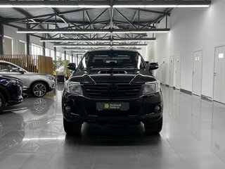2015 Toyota Hilux VII Рестайлинг, чёрный, 2295000 рублей, вид 3