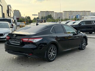 2022 Toyota Camry VIII (XV70) Рестайлинг, чёрный, 3450000 рублей, вид 4