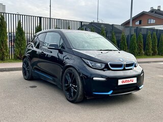 2018 BMW i3 REX 94Ah S I (I01) Рестайлинг, чёрный, 2900000 рублей, вид 4
