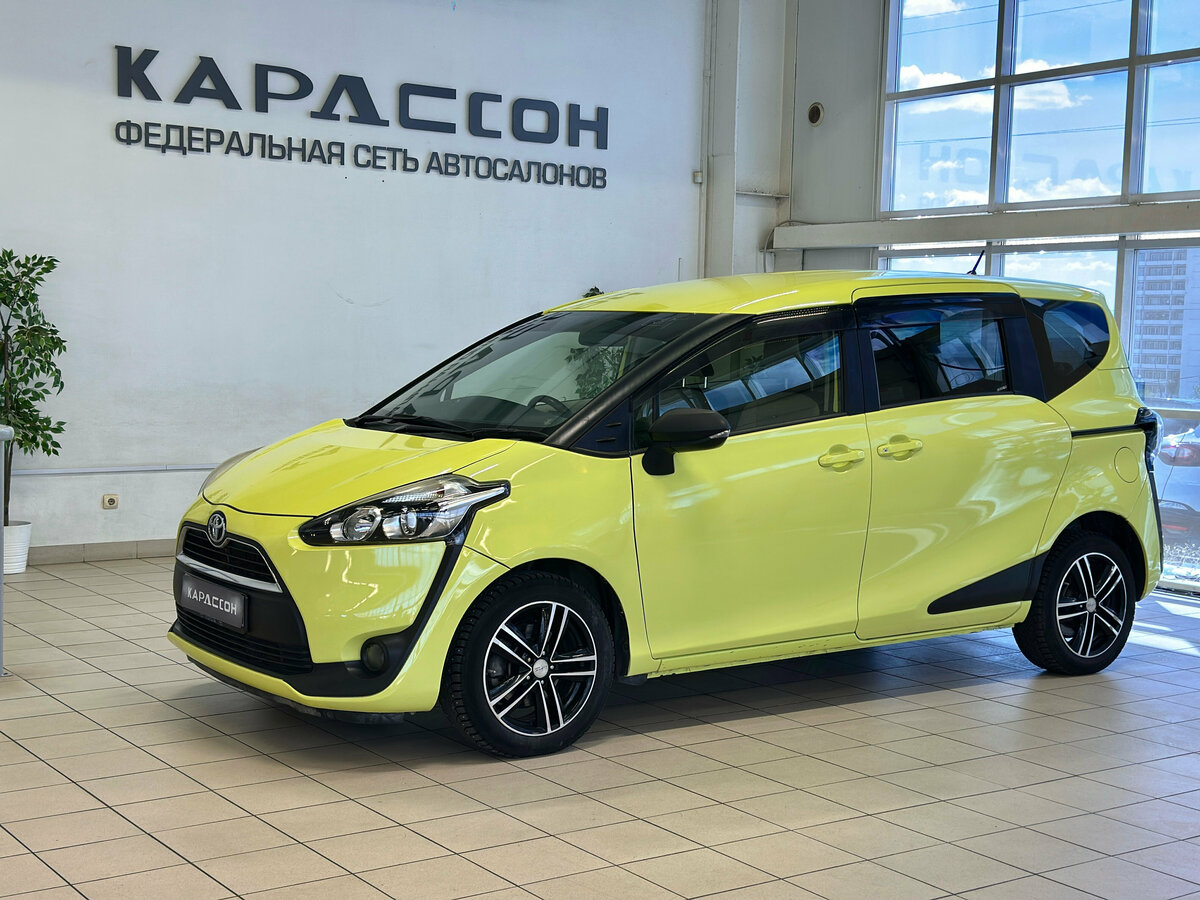 Открыть фотографии: Toyota Sienta II