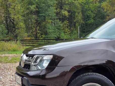 2016 Renault Duster I Рестайлинг, коричневый, 870000 рублей, вид 3