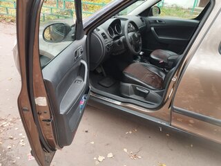 2011 Skoda Yeti I, коричневый, 820000 рублей, вид 5