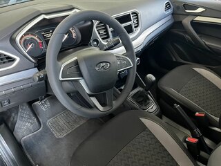 2026 Lada (ВАЗ) Vesta I Рестайлинг (NG), чёрный, 1611900 рублей, вид 3