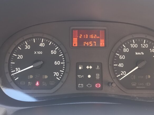 2014 Renault Logan I Рестайлинг, синий, 410000 рублей - вид 5