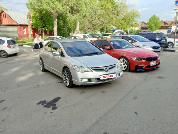 2008 Honda Civic VIII, серебристый, 700000 рублей - вид 9